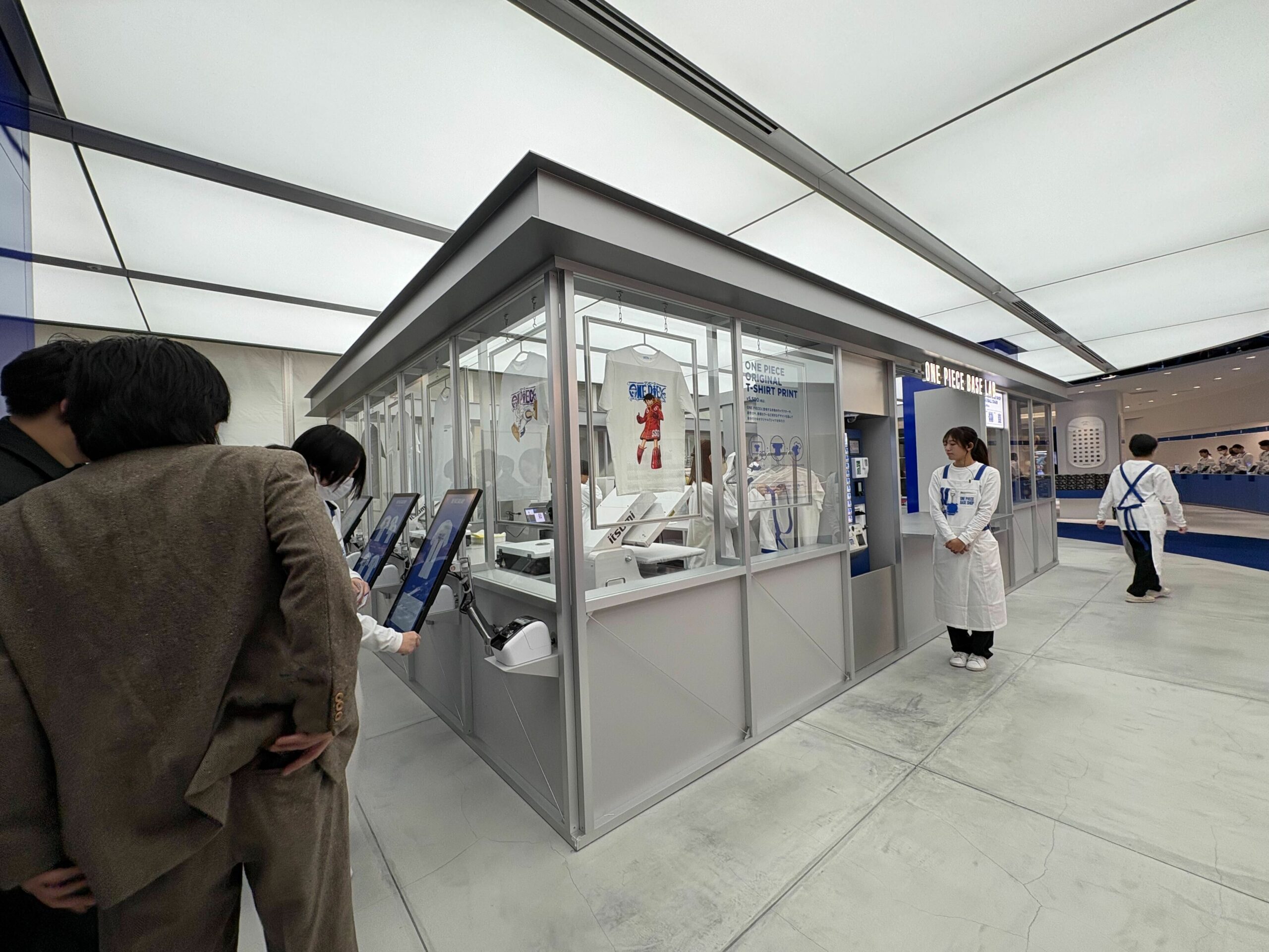 One Piece Base Shop Customization touch screen interface